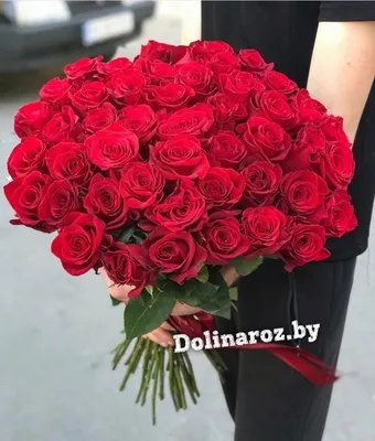 Букет 41 роза Аваланш купить за 8 350 руб. с круглосуточной доставкой |  Мосцветторгком