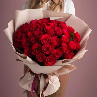 Купить Букет из 41 красной розы в авторском оформлении в Нижнем Новгороде