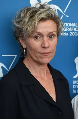 Frances McDormand Press Room Pictures SAG Awards 2018 | POPSUGAR Middle  East Celebrity and Entertainment