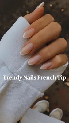 Trendy Nails French Tip- Perfect for Minimalist Nail Lover | Gel nails,  Simple nails, Acrylic nails