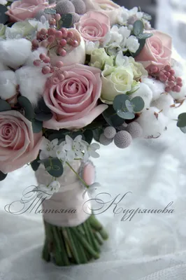 Зимний букет невесты | Flower bouquet wedding, Pink flower bouquet, Bridal  bouquet pink