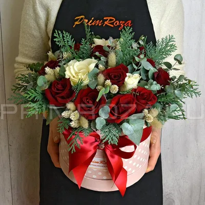 Цветы Зимний букет в декоративной коробке #NY003 доставка Владивосток