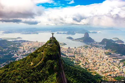 Рио-де-Жанейро с высоты: от фавел до статуи Христа - NEED.estate™