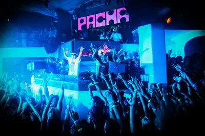 Ночная жизнь и ночные клубы Ибицы: топ-7 популярных дискотек. Испания  по-русски - все о жизни в Испании