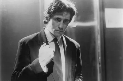 Гэбриел Бирн (Gabriel Byrne) - актёр - фильмография - Пациенты (2008-2021)  - голливудские актёры - Кино-Театр.Ру