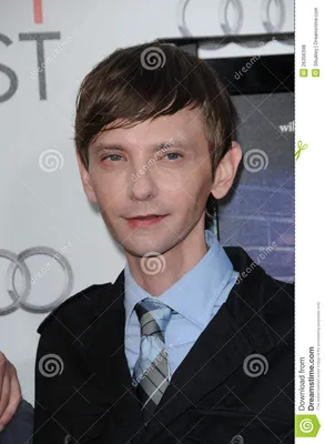 Актер «Новый парень» DJ Qualls стал геем: фото 4414140 | Фотографии DJ Куоллс | Просто Джаред