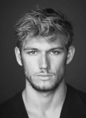 Алекс Петтифер (Alex Pettyfer) биография актера, фото, личная жизнь и его  девушка 2023 | Узнай Всё