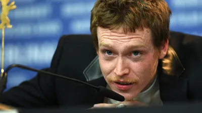 Калеб Лэндри Джонс (Caleb Landry Jones ) биография и фильмография актёра,  свежие новости, фото и фильмы с актёром