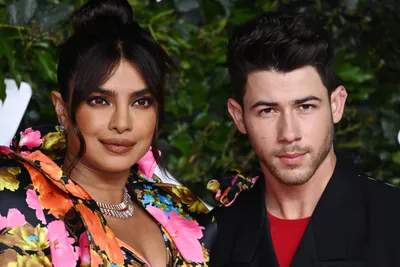 Jonas Brothers Family Roast: Priyanka Chopra's BEST moments as she  mercilessly trolls husband Nick Jonas | PINKVILLA