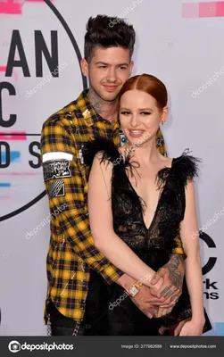 ⬇ Скачать картинки Madelaine petsch travis molinos, стоковые фото Madelaine  petsch travis molinos в хорошем качестве | Depositphotos