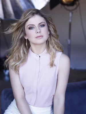 Роуз МакАйвер (Rose McIver) - актриса - фотографии - голливудские актрисы -  Кино-Театр.Ру