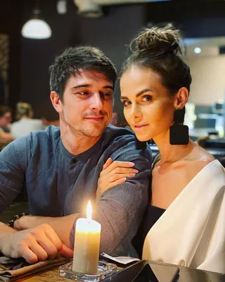 Поклонницы раскритиковали романтическое фото Станислава Бондаренко с женой
