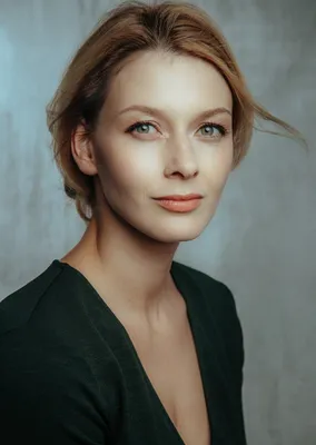 Актриса Любава Грешнова объяснила, почему снимала в России – фильмография  актрисы - Кино