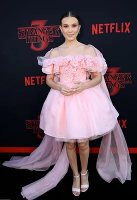 В розовой пачке со шлейфом: Милли Бобби Браун на премьере 3-го сезона  знаменитого сериала — Шоу-бизнес — tsn.ua