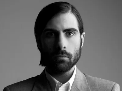 Джейсон Шварцман (Jason Schwartzman, Jason Francesco Schwartzman) - актёр,  сценарист - фильмография - Убить скуку (2009) - голливудские актёры -  Кино-Театр.Ру