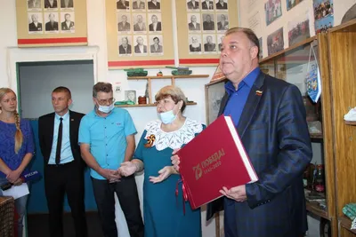 Александр Обласов поздравил Костылевскую школу с 50-летним юбилеем