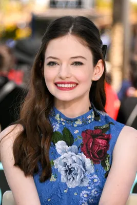 Маккензи Фой (Mackenzie Foy) на Неделе моды в Париже (26.02.2019)