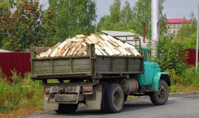 Вязанка березовых дров - дрова с доставкой по СПб и области.