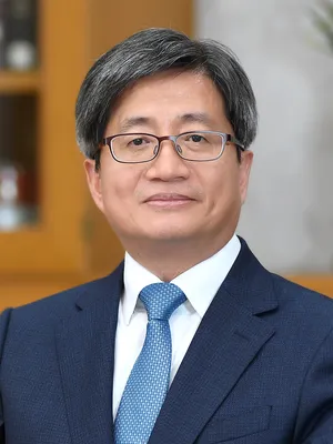 Ким Мён Су (политик) — Википедия