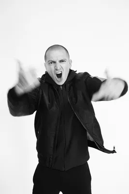 Яндекс Музыка - Рэпер Oxxxymiron номинирован на литературную премию имени  Александра Пятигорского за альбом «Горгород». На сайте премии автора  называют русским поэтом, саму пластинку — поэмой. «Мирон Фёдоров в своём  формате сделал