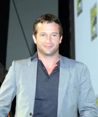 Обои актер, James Purefoy, в чёрном костюме, Джеймс Пьюрфой. фотосессия  картинки на рабочий стол, раздел мужчины - скачать