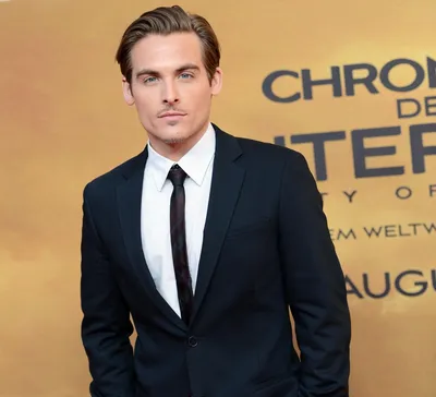 Кевин Зегерс (Kevin Zegers) - актёр - фотографии - голливудские актёры -  Кино-Театр.Ру