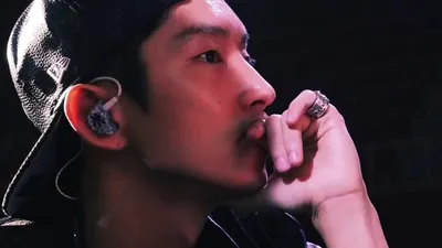 Lee Joon Gi 이준기 (Ли Джун Ги) Show must go on. Шоу должно продолжаться! #이준기  #leejoongi #イジュンギ - YouTube