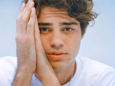 Ной Сентинео (Noah Centineo) - биография, фильмы и другая информация на  Сефил.РУ