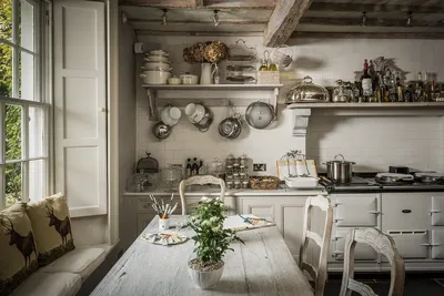 Кухня в Старом деревенском доме - 69 фото