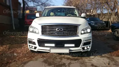 Накладка на задний бампер Element на Infiniti QX80 (QX56)