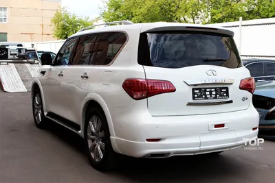 Купить б/у Infiniti QX56 II 5.6 AT (405 л.с.) 4WD бензин автомат в Москве:  фиолетовый Инфинити QX56 II внедорожник 5-дверный 2011 года на Авто.ру ID  1095546910