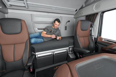 В грузовике как дома: спальные кабины, где можно жить Автомобильный портал  5 Колесо