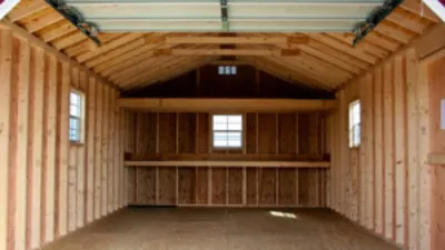 Деревянные гаражи для дачи: видео-инструкция как построить каркас своими  руками, фото и цена