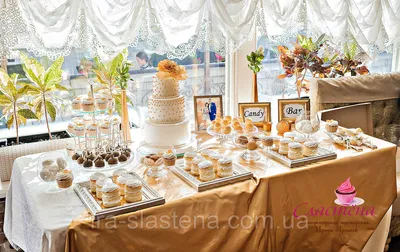 Кэнди-бар Свадебный стол с конфетами Стоковое Фото - изображение  насчитывающей ассортименты, конфета: 159529920