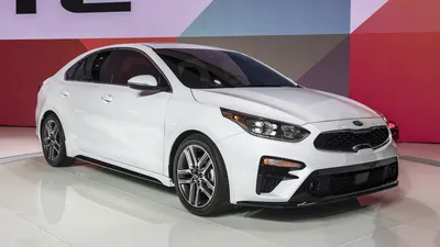 🚗 Новый кузов Kia Cerato 2019: комплектации, цена и фото - cars-n.com 🚗