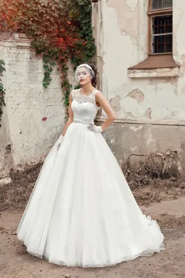 Всегда модные классические свадебные платья от Валентины Гладун