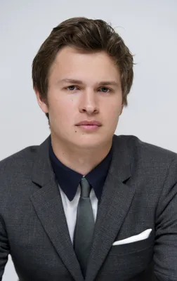 Энсел Элгорт (Ansel Elgort) - Фильмы и сериалы