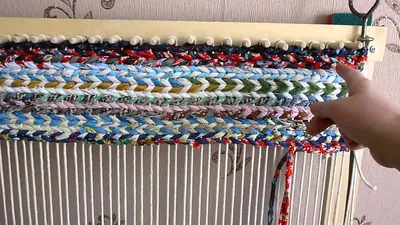 Коврик из лоскутков | Braided rag rugs, Rag rug, Rug weaving loom