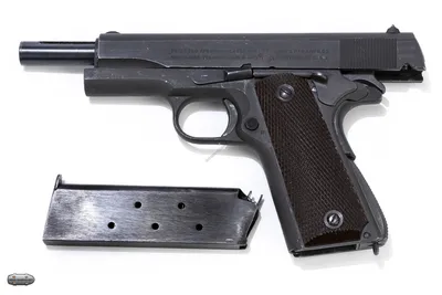 Револьвер 45-го калибра - Status.uz