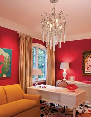 Красные обои в интерьере: 150 фото лучших сочетаний и новинок дизайна для  гостиной, кухни, спальни, детской и прихожей