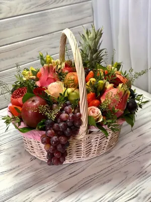 Корзина с фруктами и цветами - 66 фото