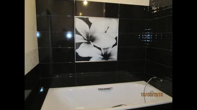 Черно-белая ванная комната (35 фото): маленькие помещения с мозаикой в  красно-черных тонах, стены и пол душевой с белым цветом в квартирах