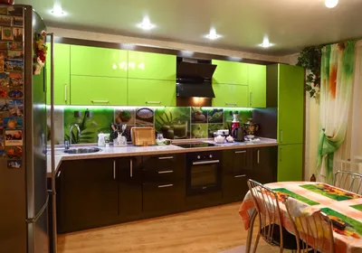 Угловая коричнево-зеленая кухня МДФ эмаль | АК-Мебель
