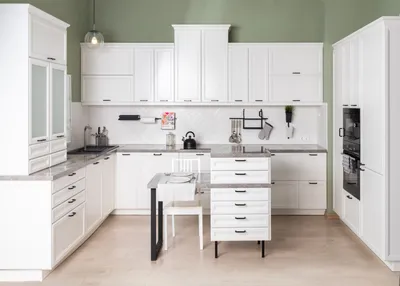 Светлая кухня для большой семьи – готовое решение в интернет-магазине Леруа  Мерлен Пермь