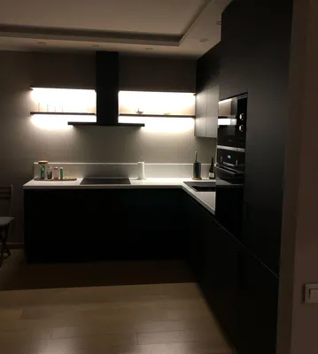Угловая черная кухня в стиле минимализм \"Модель 768\" в Тамбове - цены, фото  и описание.