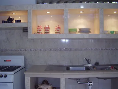 Кухонный гарнитур из гипсокартона - 66 фото