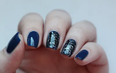 Маникюр дня / Deborah Lippmann \"My prerogative\" + Mavala 141 \"Magic Snow\" +  стемпинг Konad m63