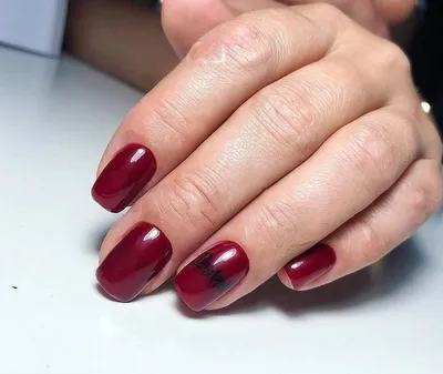 Королевский маникюр. Нравится? #Nails_WF #nails #маникюр #бордо #вишневый  #красный #manicure #ногти #naildesign #дизайн… | Дизайнерские ногти,  Красивые ногти, Ногти