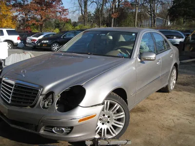 Cars in studio | Mercedes w211, Mercedes benz, Mercedes