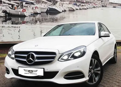 Аренда седана Mercedes-Benz E-class 212 на свадьбу в Москве, прокат недорого